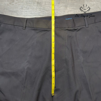 Van Heusen Straight Fit Dress Pants Size 46X30