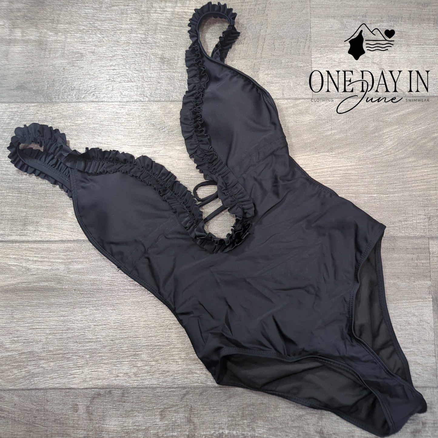 Adisputent Open Back Deep V Ruched One Piece Swimsuit Size S