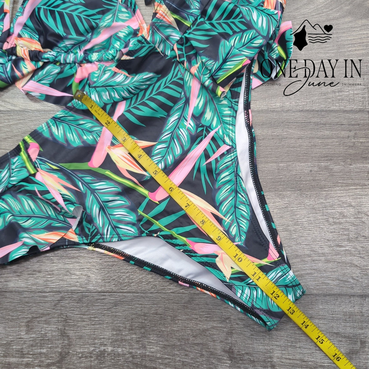 Sporlike Tropical Ruffle Triangle High Waist Bikini Swimsuit NWT Size L