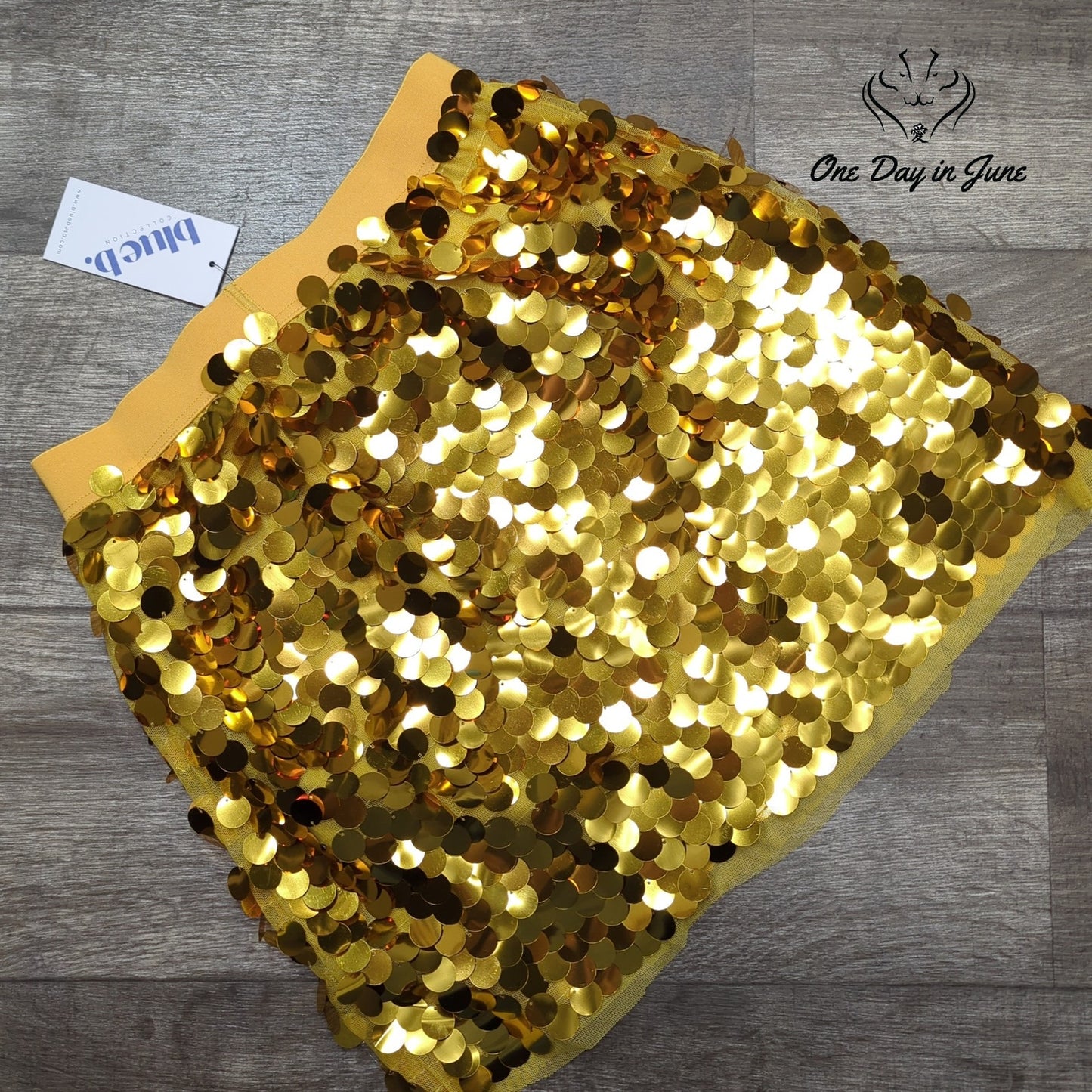 blue b. Pull On Sequin Mini Skirt Size S