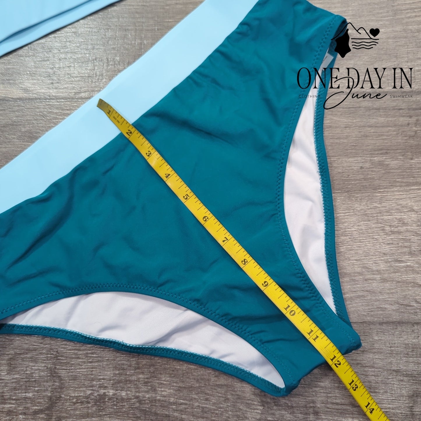 Fashion Crop Bikini Swimsuit Size XL