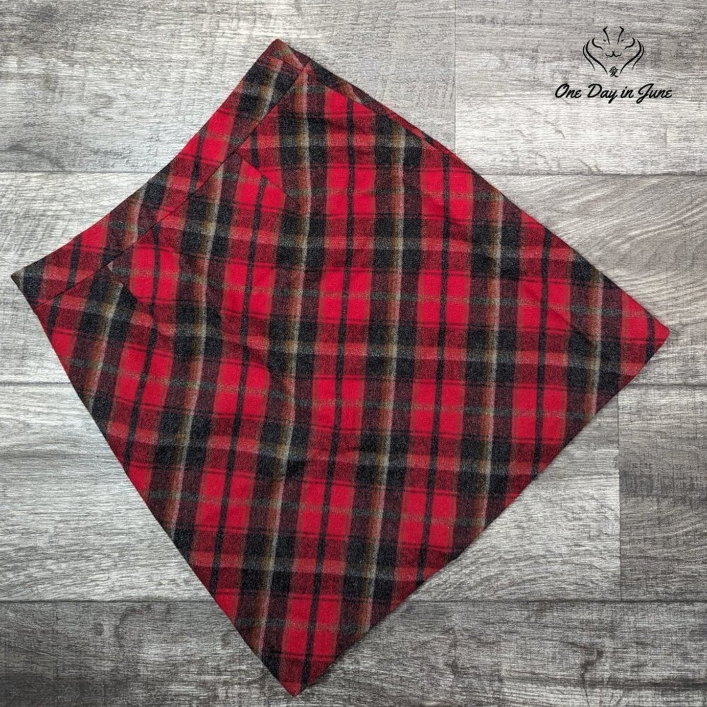 American Eagle Outfitters Wool Mini Skirt Size 2
