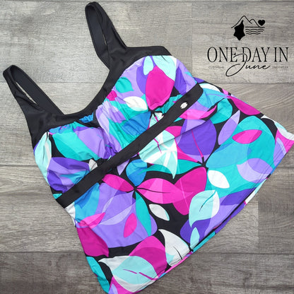 ZeroXposur Plus Size Dahlia Tankini Top Size 2X
