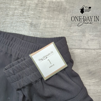 Chico's The Ultimate Fit Pull On Ankle Pants Size Chico's 1 (8)