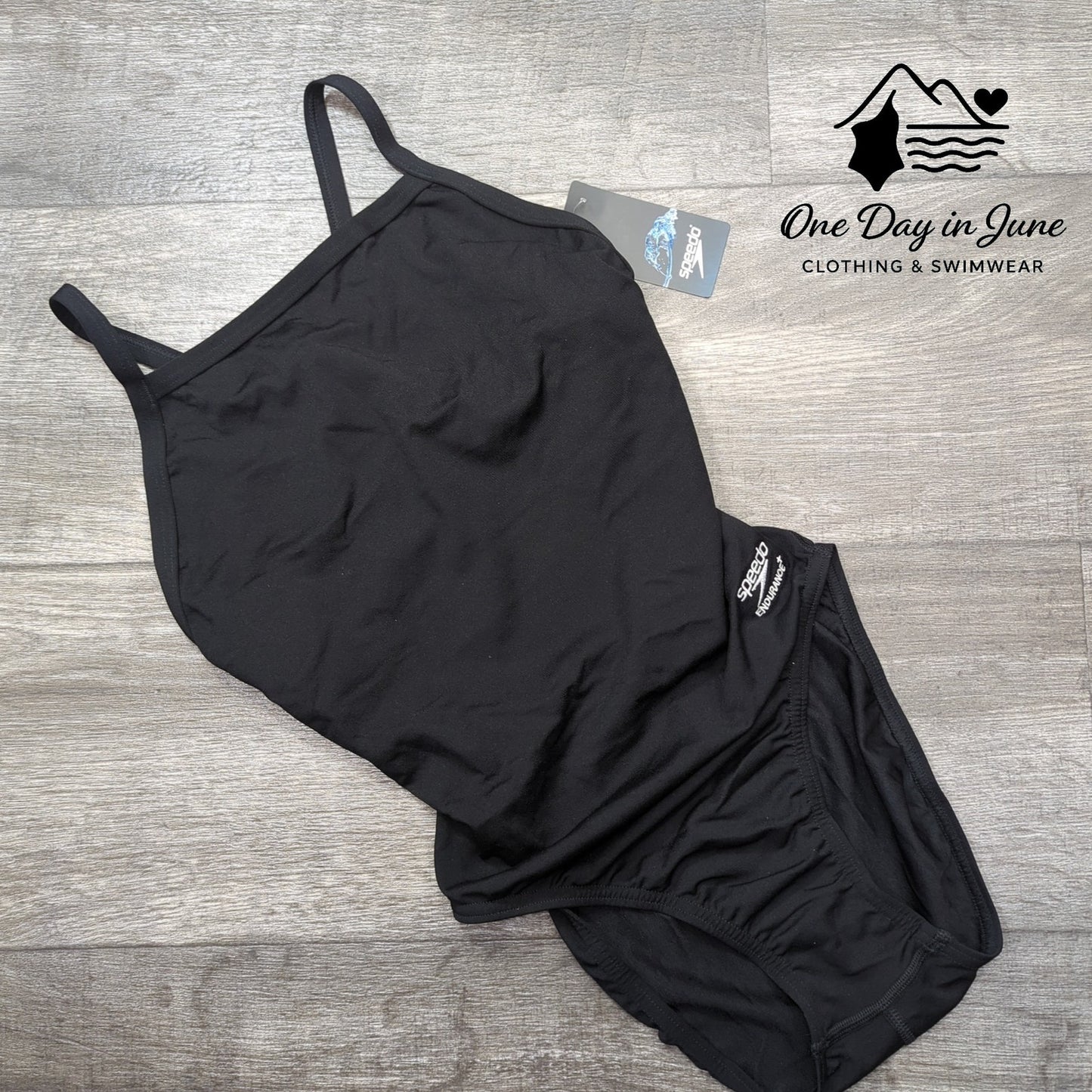 Speedo Training One Piece Swimsuit Size 6