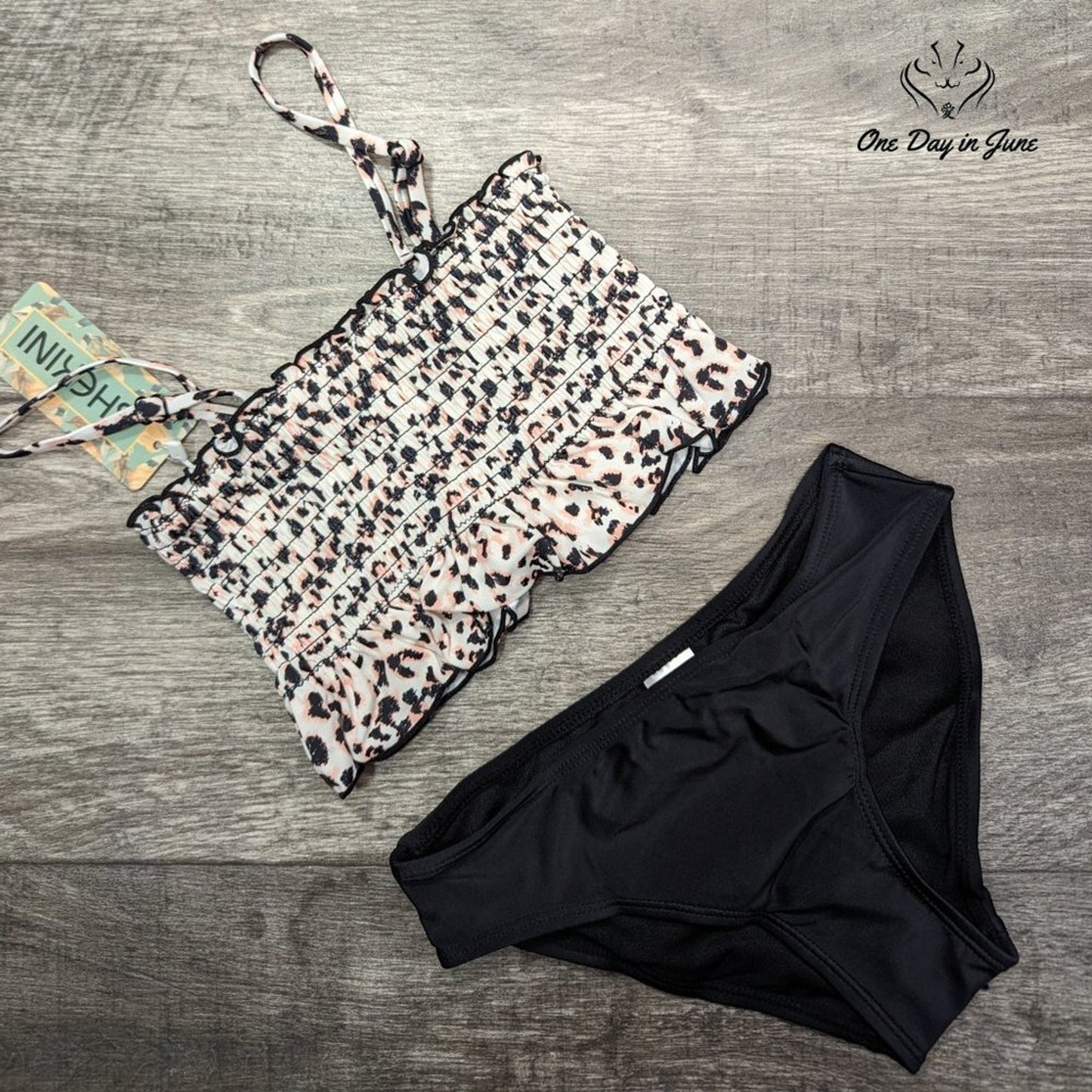 Shekini Girls Smocked Ruffle Bikini Swimsuit Size 6/8