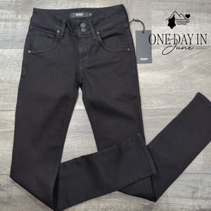 Hudson Collin Mid Rise Skinny Jeans Black Size NWT $205 Size 23 (00)