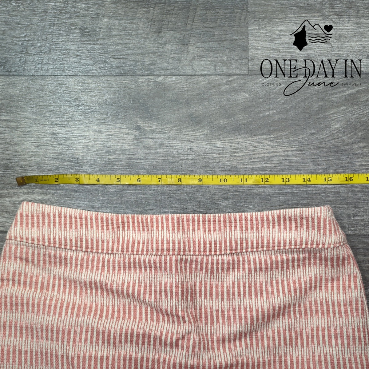 Loft Pencil Skirt Coral Pink White Striped Textured Lined Size 6