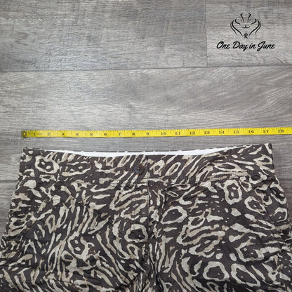 Loft Flat Front Shorts Black Beige Animal Print Casual Size 8