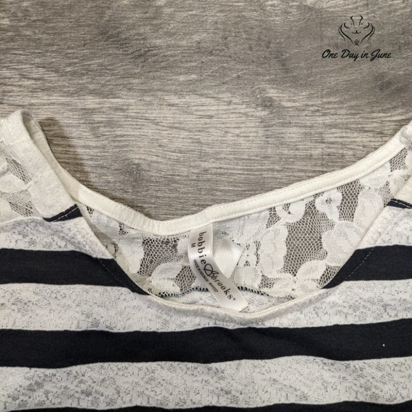 Bobbie Brooks Women's Lace Accent Short Sleeve Striped Top Size M