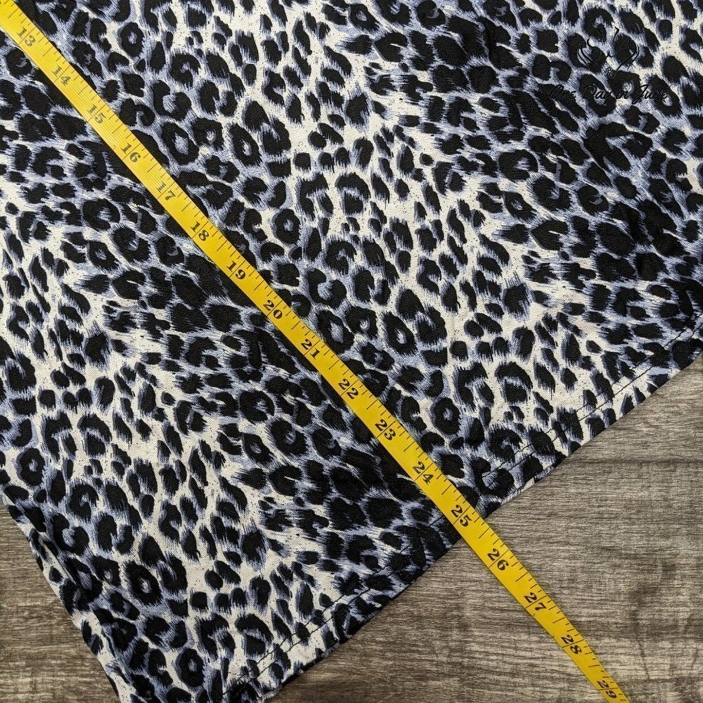 Fashionolic Leopard Print Long Sleeve Top Size 1X