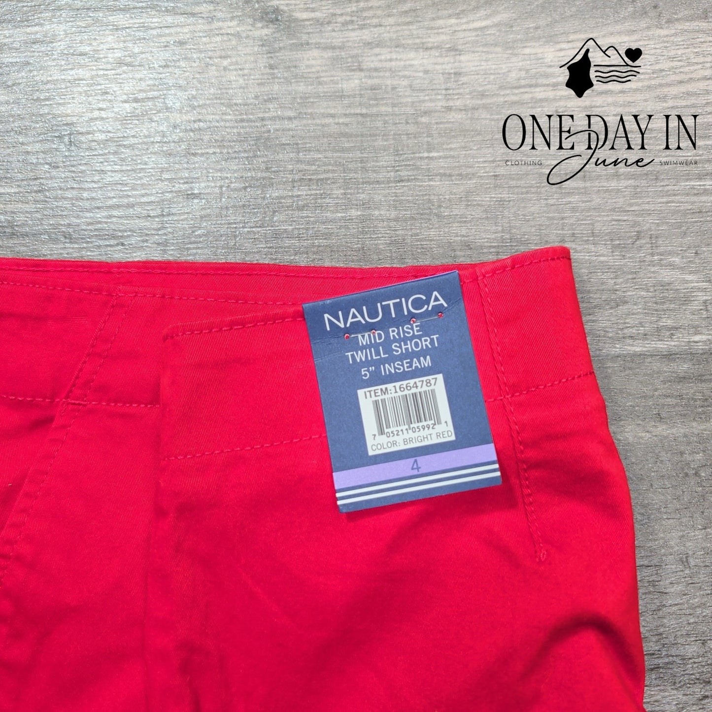 Nautica 5" Inseam Twill Short Size 4