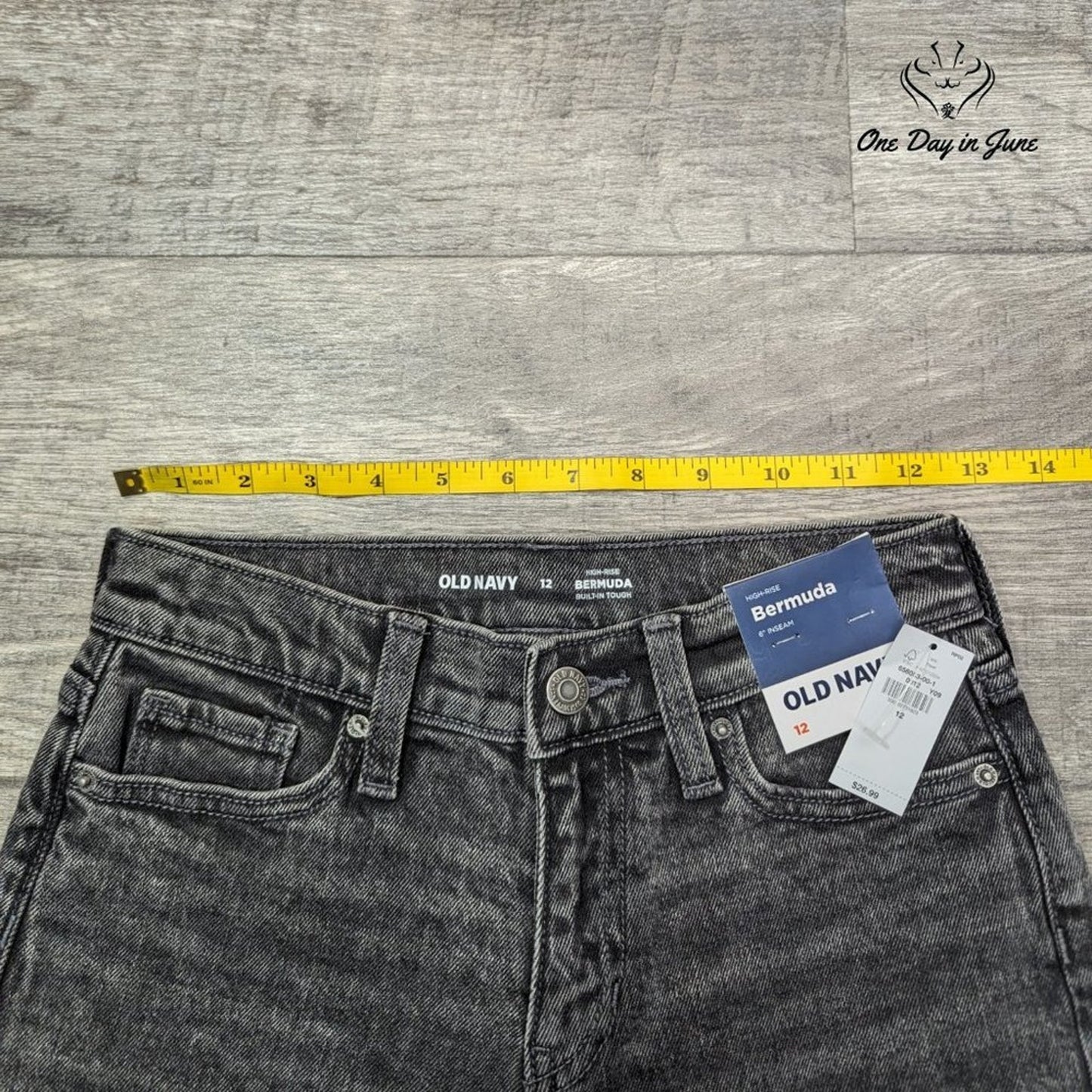 Old Navy High Rise Bermuda Denim Shorts Size 12