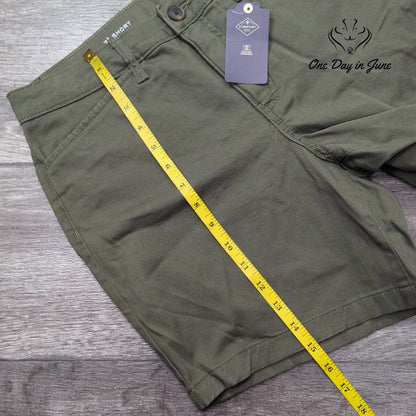 St. John's Bay Mid Rise Shorts Size 6