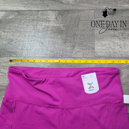 Xersion High Rise Fitted Bike Short Size XL
