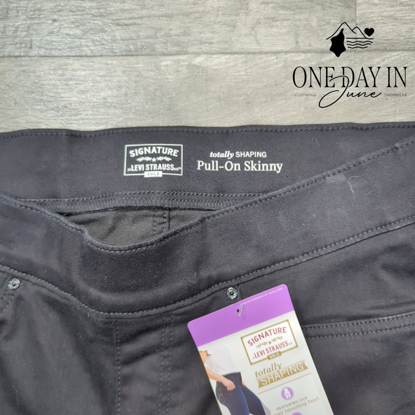 Levi's Signature Pull On Skinny Jeans Size 16S