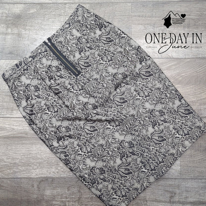 The Limited Pencil Skirt Size 6