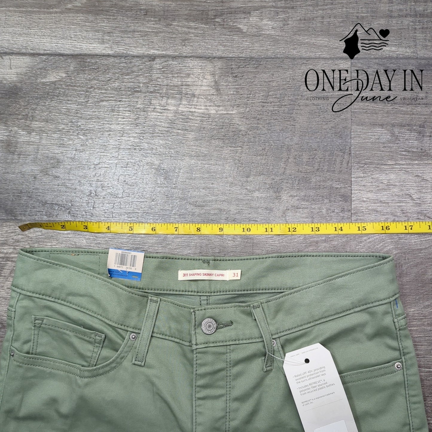 Levi's Mid Rise Skinny Capri Jeans Size 31 (12)