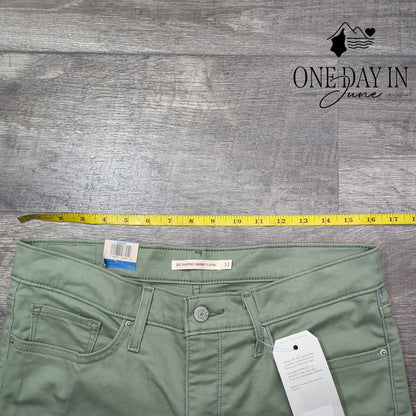 Levi's Mid Rise Skinny Capri Jeans Size 31 (12)