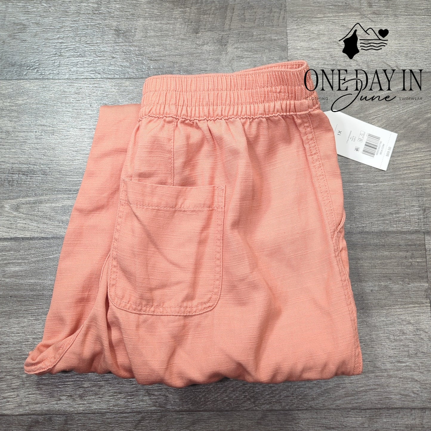 Wonderly Plus Size Cargo Crop Pants Size 1X