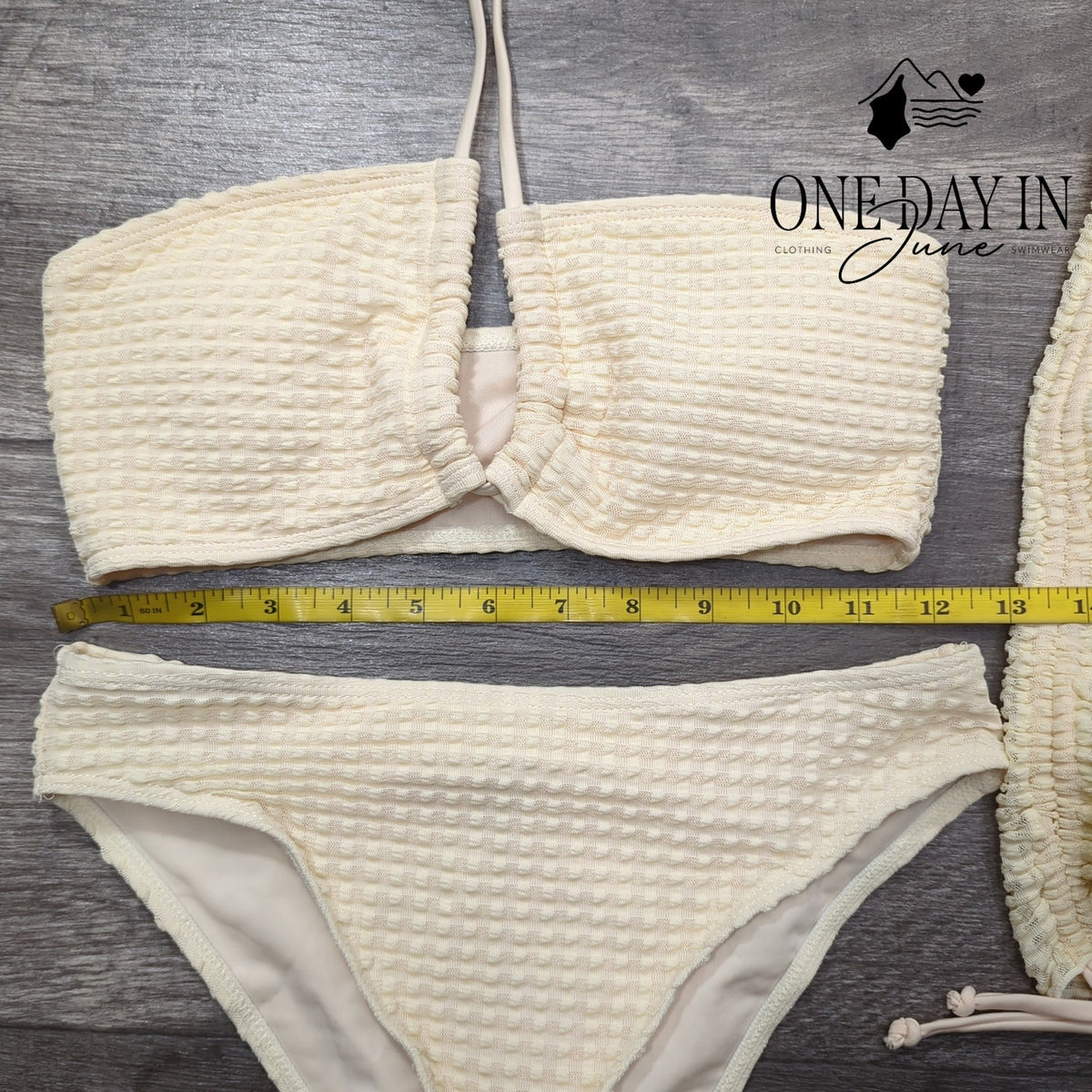 Aleumdr 3 Piece Bikini Swimsuit Cream Textured Halter Skirt Set Size XS