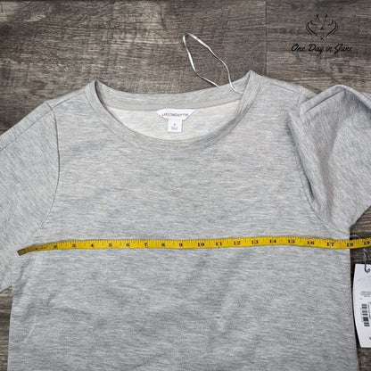 Liz Claiborne Pullover Sweatshirt Size S