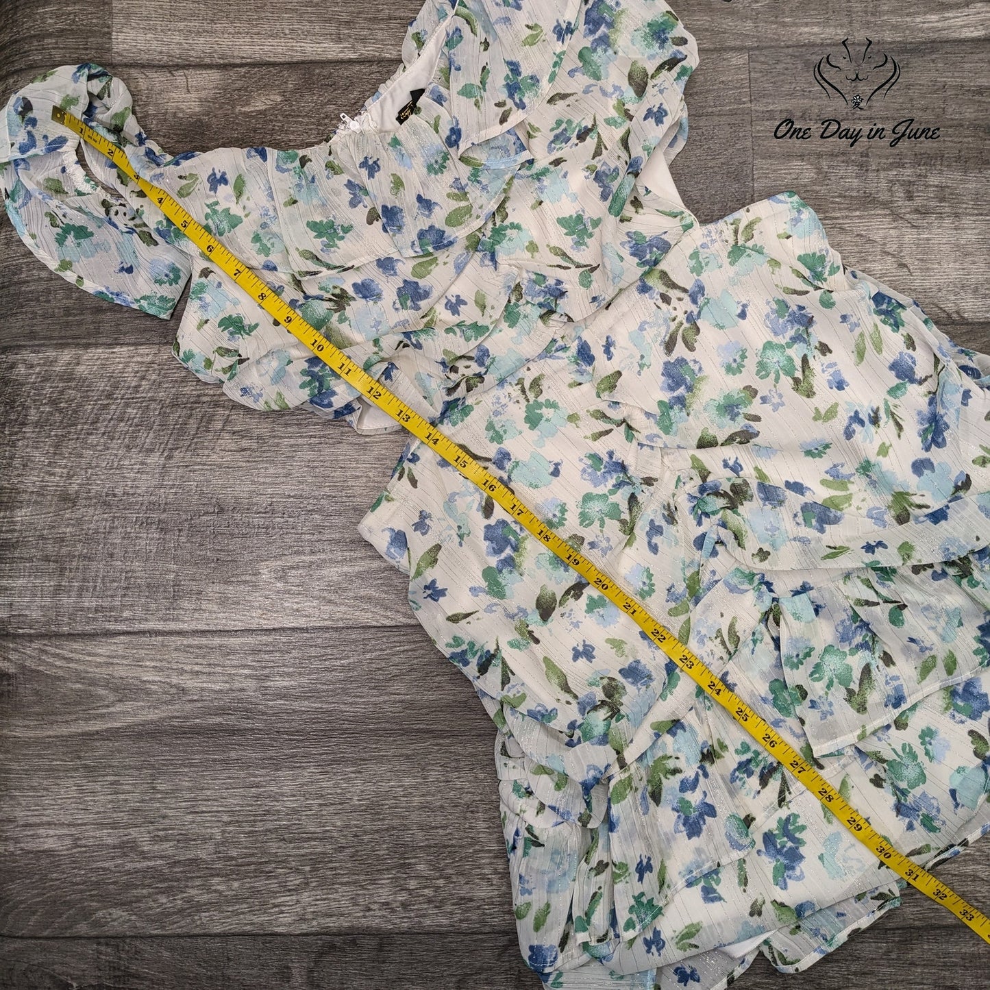 City Triangles Juniors Sleeveless Ruffle Side Cutout Mini Dress Size 15