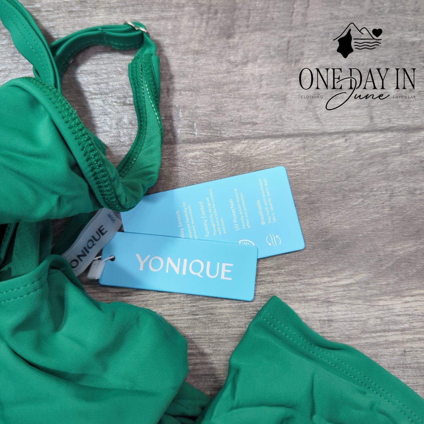 Yonique Plus Size Twist Front Tankini Swimsuit Size 20W