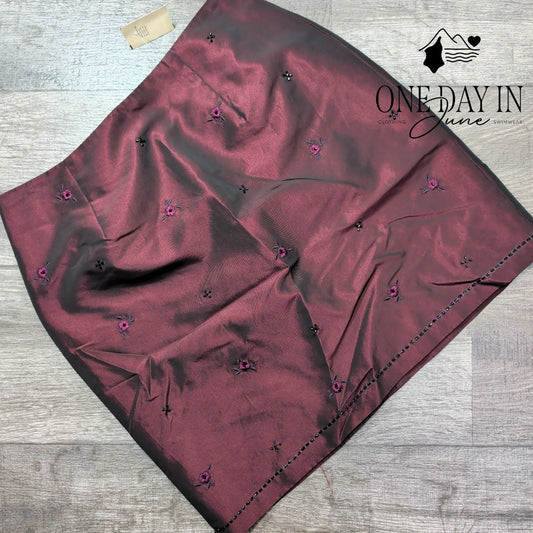 Ann Taylor Silk Embroidered Beaded Mini Skirt Burgundy Shimmer NWT Size 6