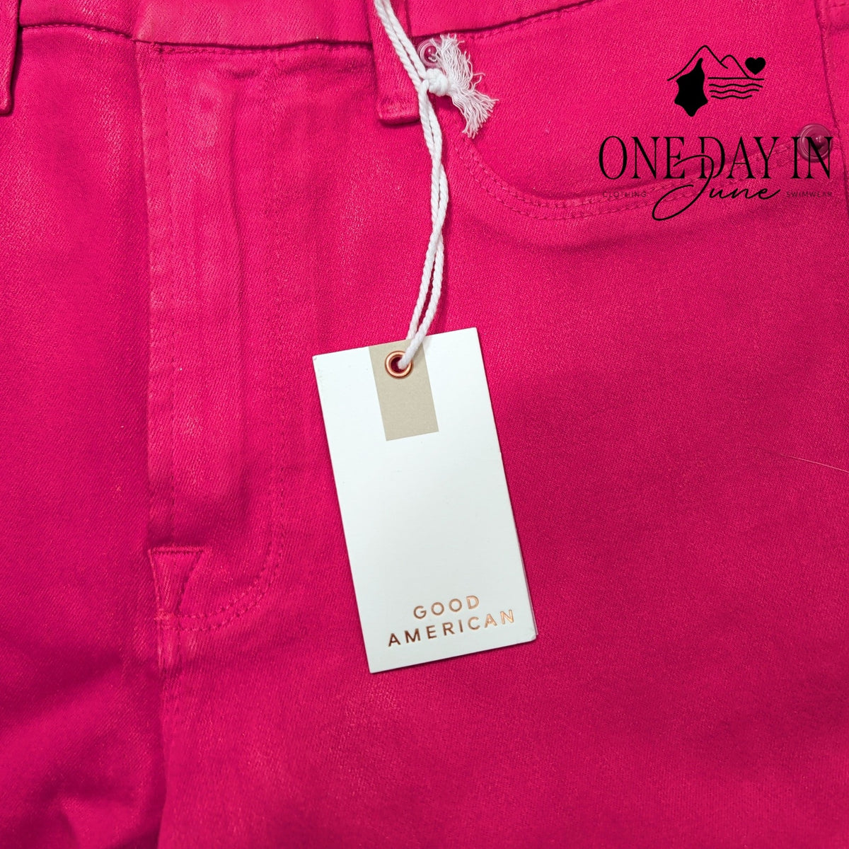 Good American Good Legs Straight High Rise Jeans Hot Pink NWT Size 4 (27)
