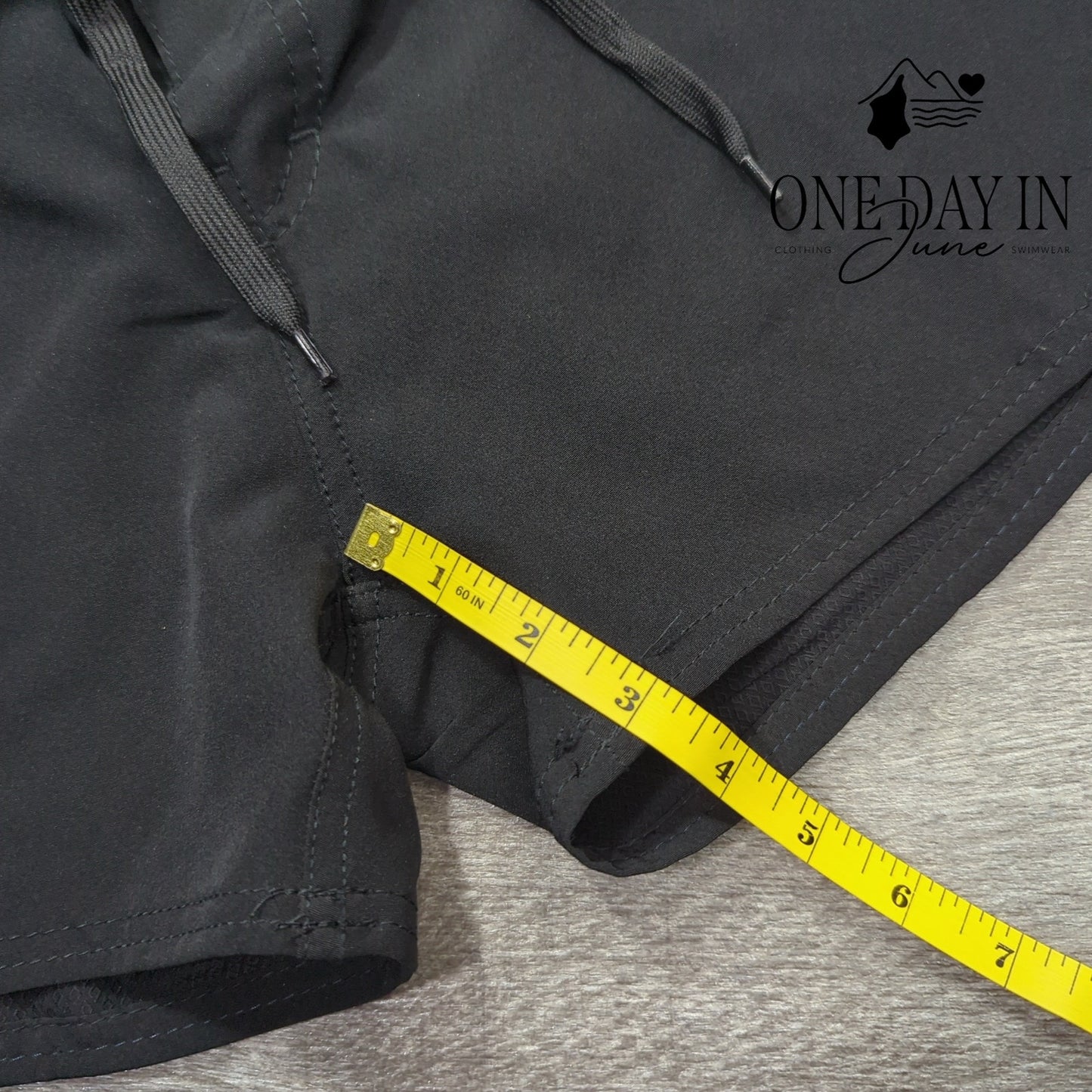 Burnside 360 Swim Shorts Size M