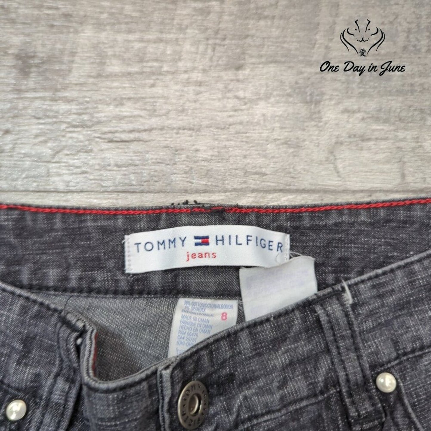 Tommy Hilfiger Straight Leg Jeans Size 6
