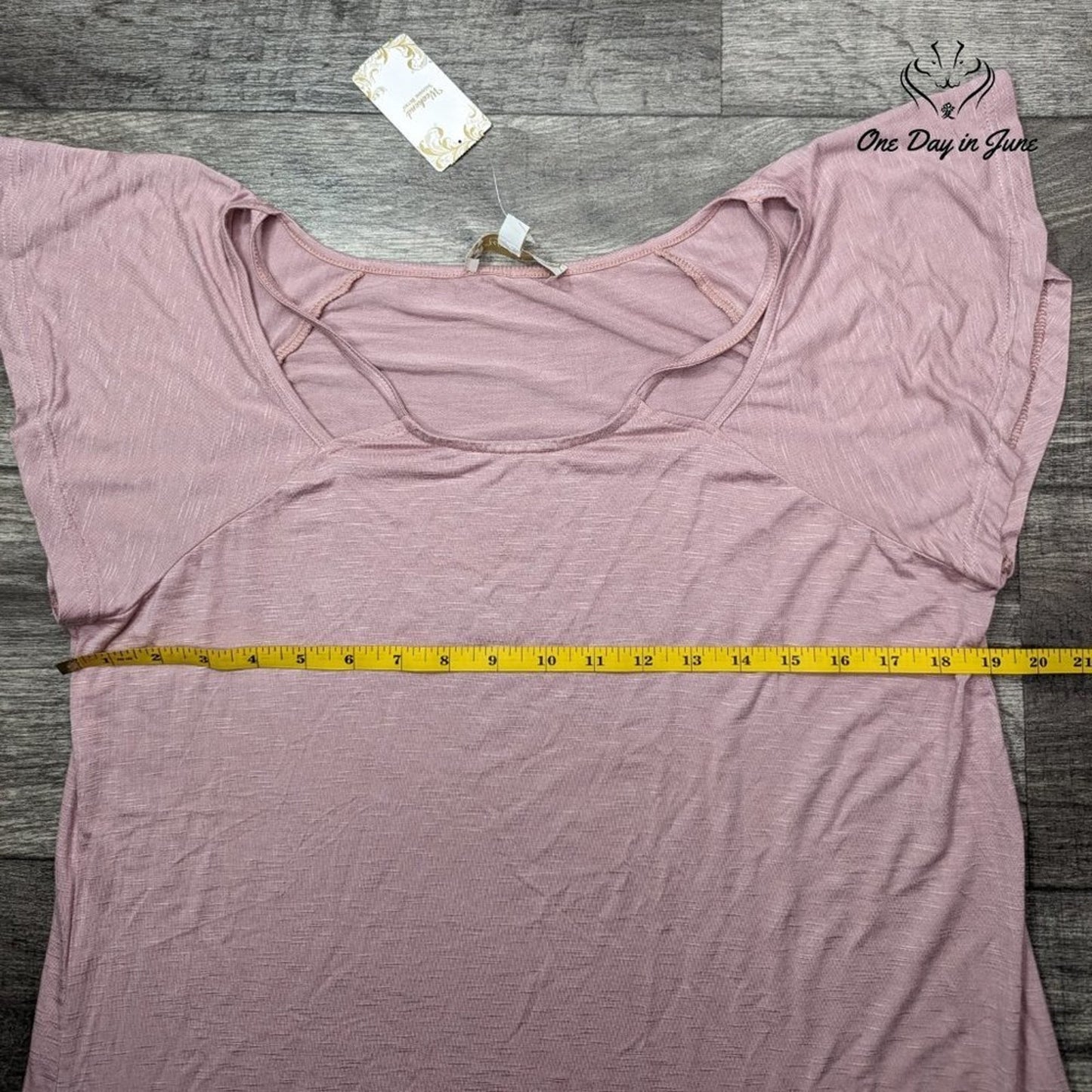 Weekend Suzanne Betro Short Sleeve Tee Shirt Size L