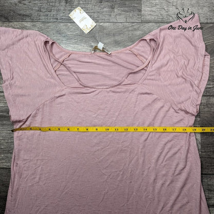 Weekend Suzanne Betro Short Sleeve Tee Shirt Size L