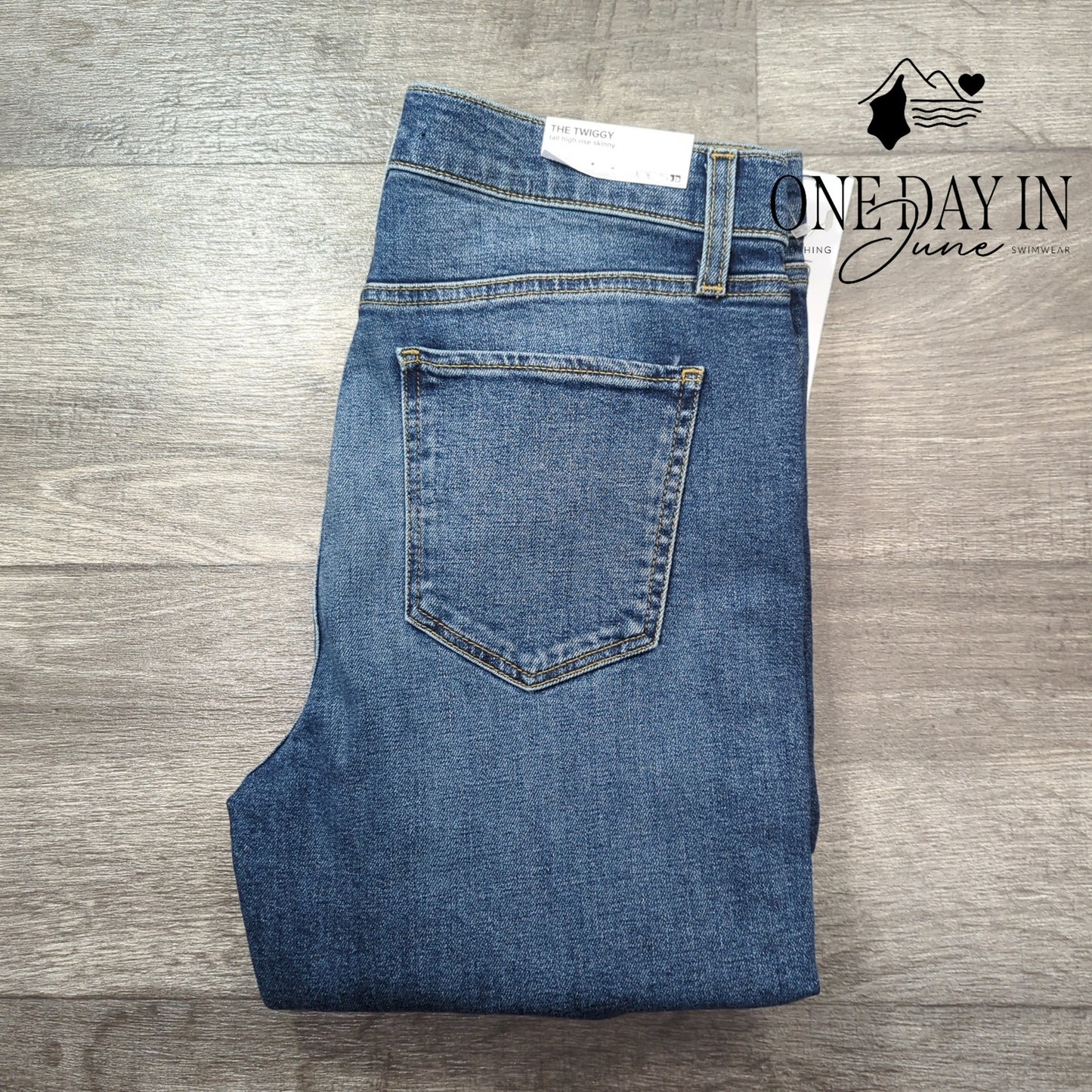 Joe's Jeans The Twiggy Tall High Rise Skinny Jeans Size 30 (10T)