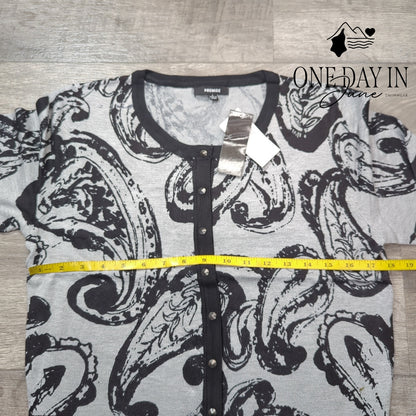 Premise Studio Snap Front Swetaer Size L