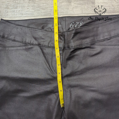 The Limited 678 Coated Skinny Jeans Size 10