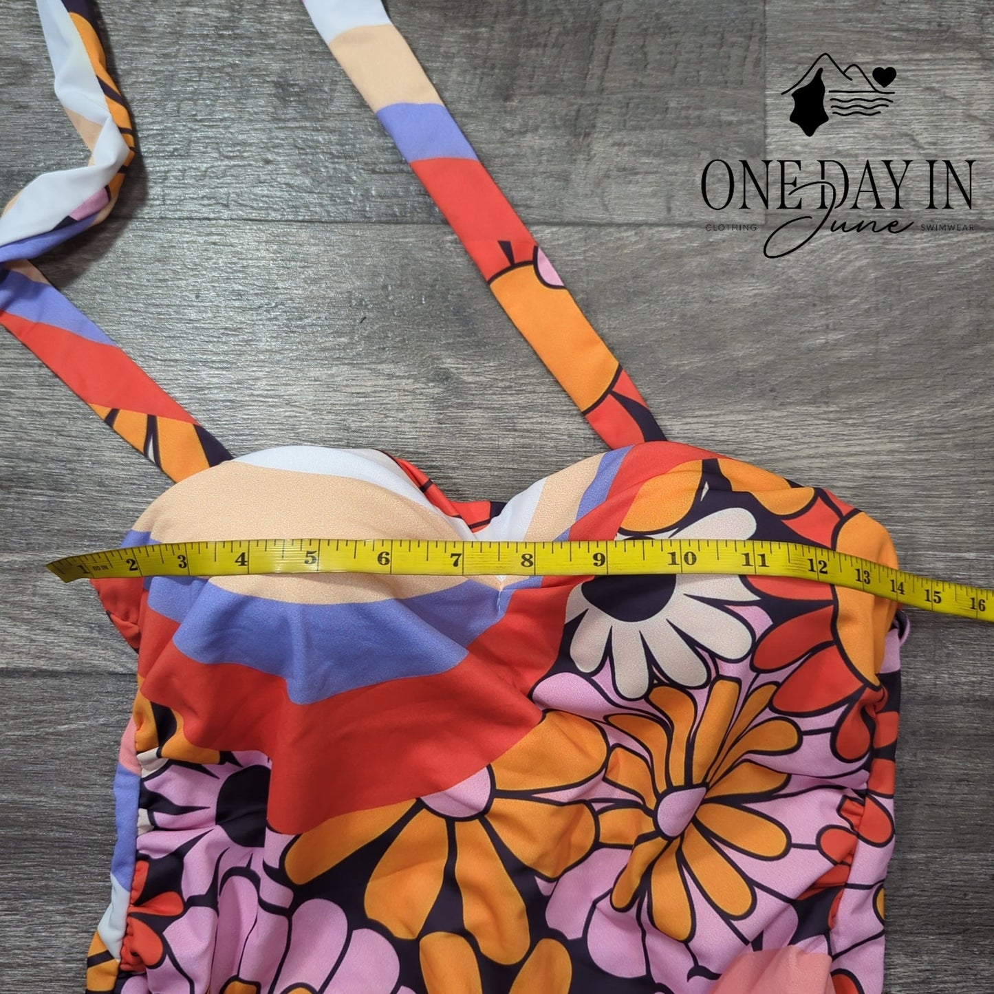 Aleumdr Halter Molded Cup One Piece Swimsuit Size L