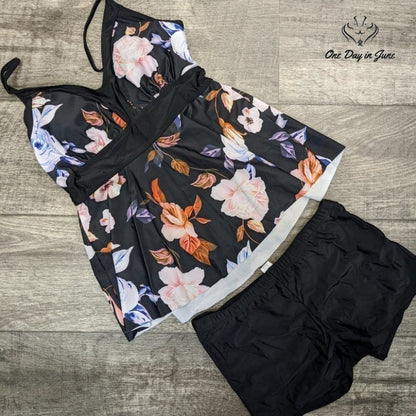 Peddney Floral Boyshort Tankini Swimsuit Size M