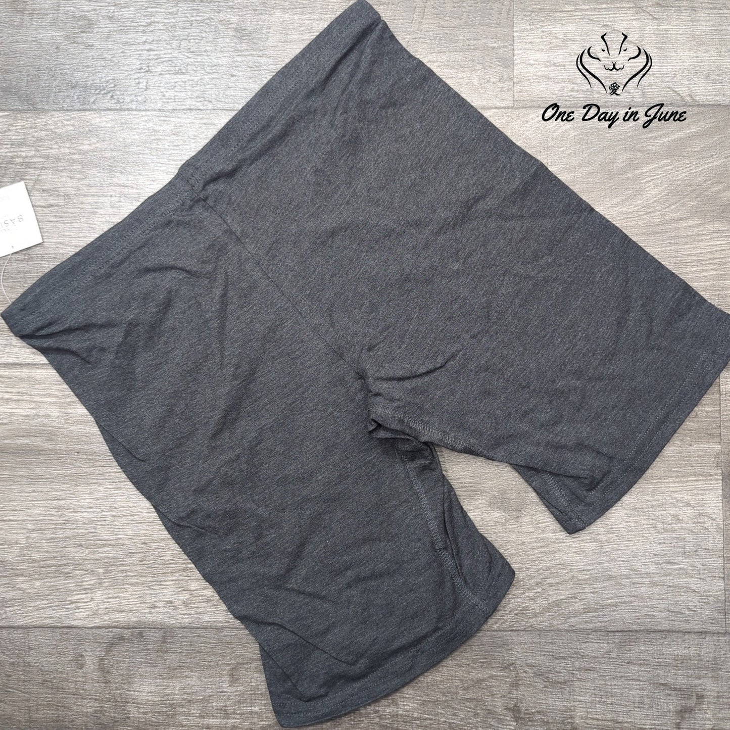 Sexy Basics Yoga Shorts Size XL