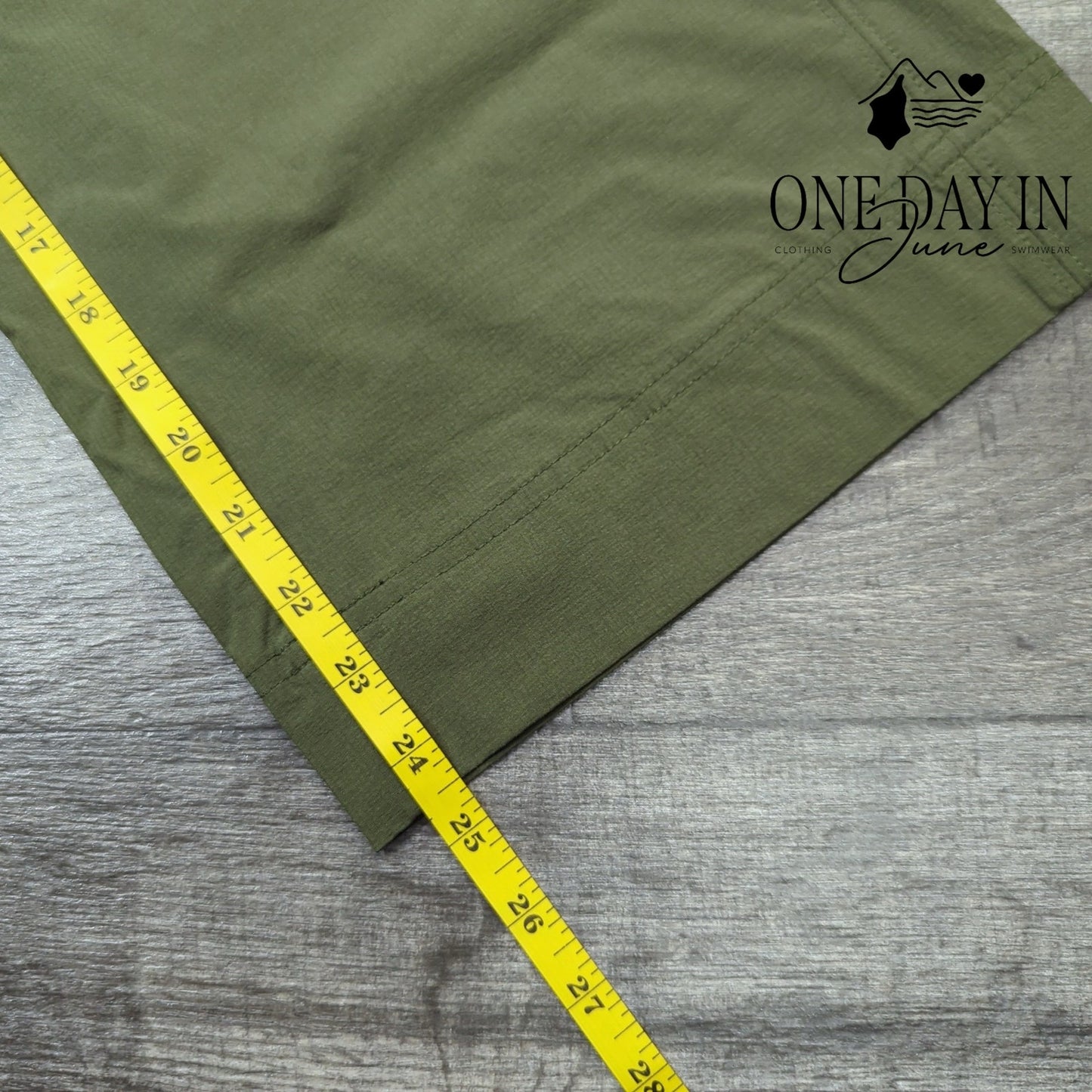 Orvis Pull On Crop Pants Size 4