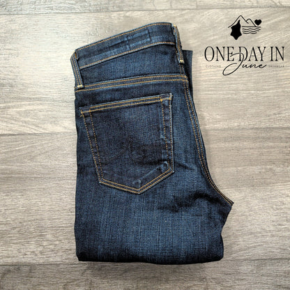 AG Adriano Goldschmied The Prima Cigarette Leg Jeans Size 00 (24)