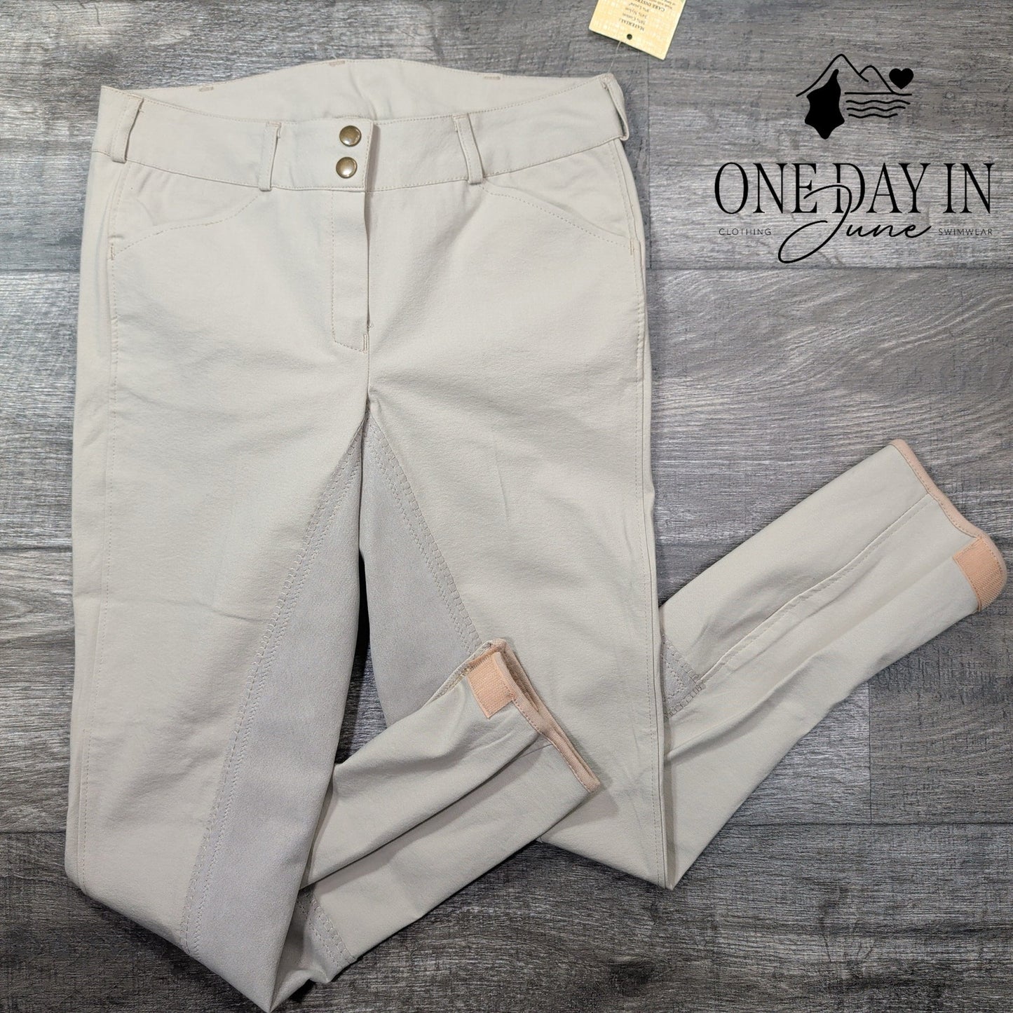 Dover Saddlery Competitor IIFull Seat Breeches Size 28L