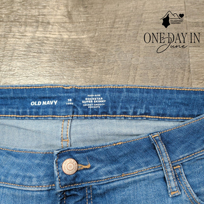 Old Navy High Rise Rockstar Super Skinny Jeans Size 18 Long