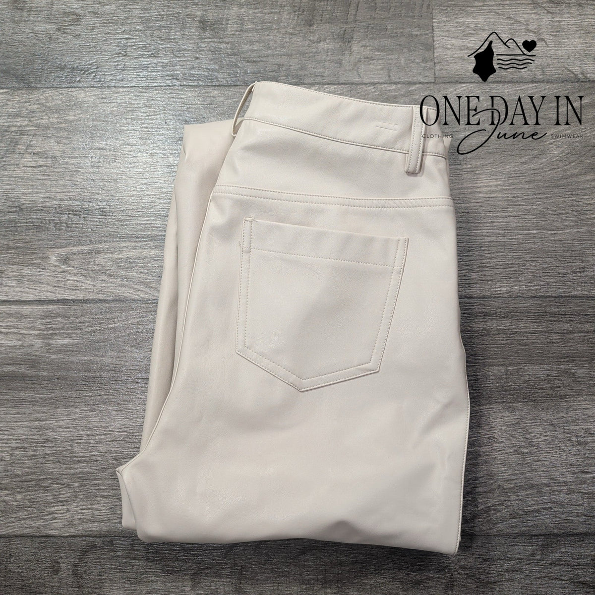 Boston Proper Faux Leather Bootcut Pants Ivory Cream Vegan Leather Size 6