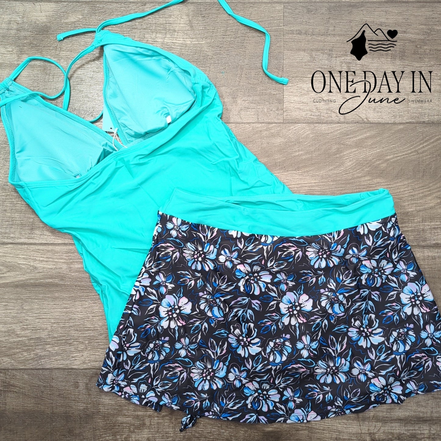 Yonique Skirted Tankini Swimsuit Size M