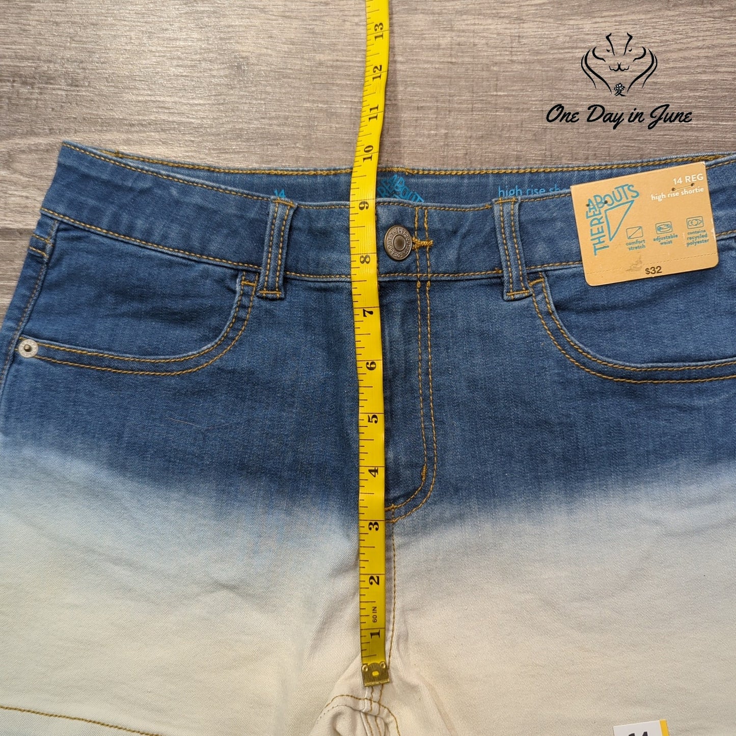 There Abouts High Rise Shortie Shorts Size 14