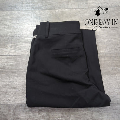 A New Day Cropped Pants Size 6