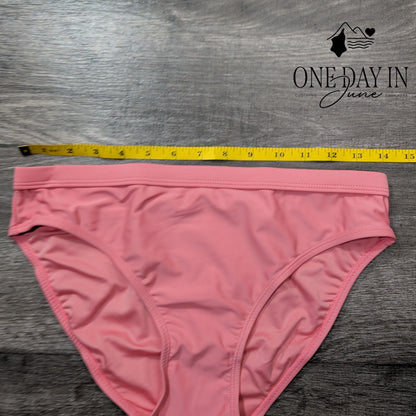 Kindred Bravely Moderate Bikini Bottom Size M