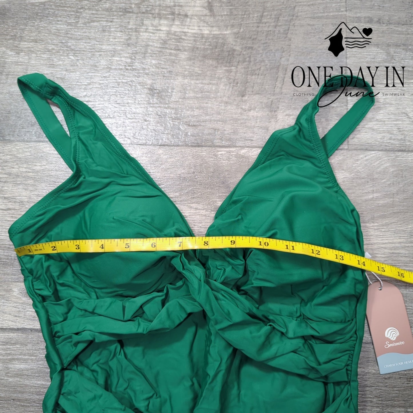 Smismivo Twist Front One Piece Swimsuit Size L